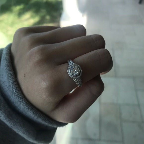 Oval Solitaire 925 Sterling Silver Engagement Ring - Picture 7 of 7